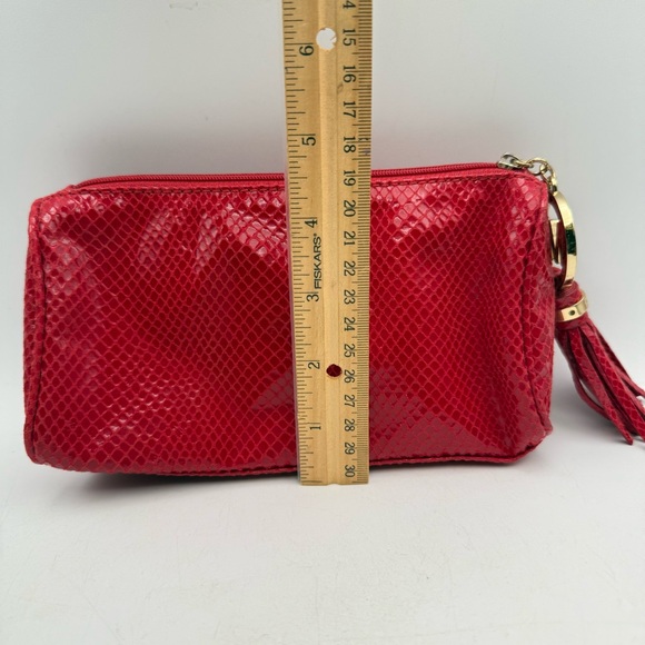 Michael Kors Red Snakeskin Estée Lauder Cosmetic Case MK Pull Limited Edition - Picture 9 of 10